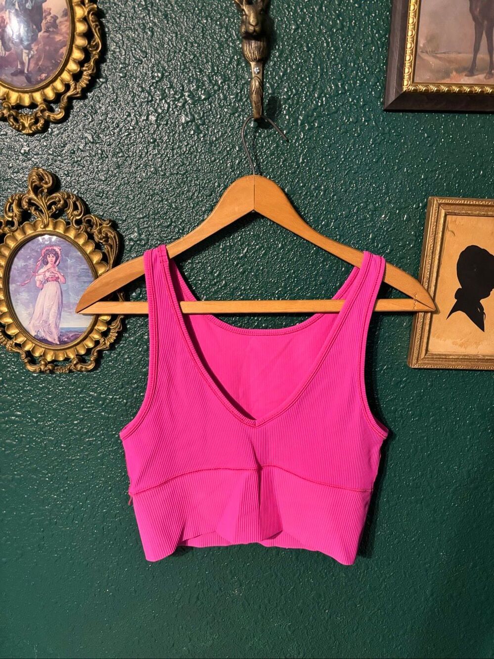 Lululemon Power Pivot Tank Top Size 6 Sonic Pink